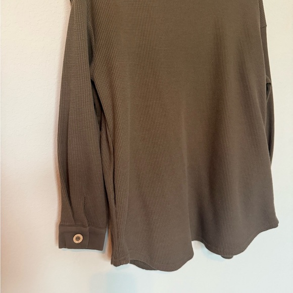 Chic Brown Waffle Knit Shacket - Picture 5 of 6